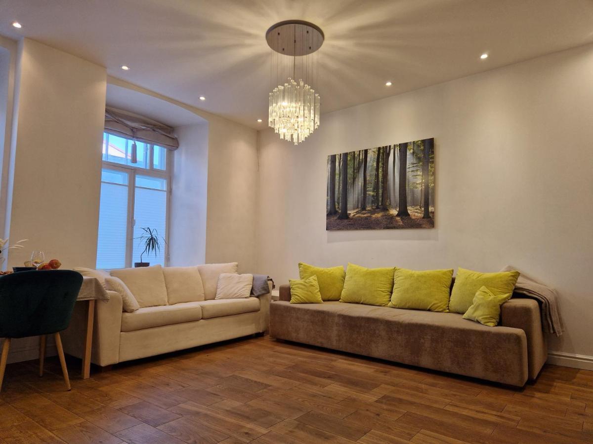 Lovely Apartment In Tallinn Old Town Exterior foto